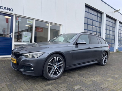 BMW 3-serie Touring 320i M Sport Edition Shadowline