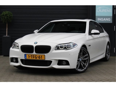 BMW 5 Serie 535i Luxury Edition M Sport Pano H&K