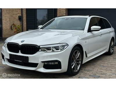 BMW 5-serie Touring 520d xDrive M Sport 190 pk,Panodak,HUD