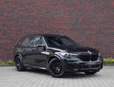 BMW X5 45e xDrive *Msport*Sky*HUD*Laser*vierwielbesturing*