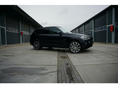 BMW X5 xDrive40e M High Executive Alarm 5 21” Pano