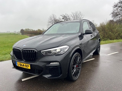 BMW X5 XDrive45e High Executive BTW M-Sport Pak. Pano Leer