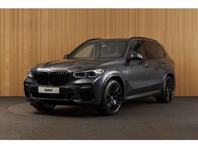 BMW X5 xDrive45e MSTOEL-SKYLOUNGE-ENTERTAINMENT (bj 2021)