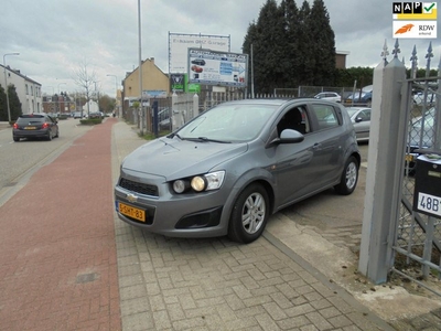 Chevrolet Aveo 1.2 LT