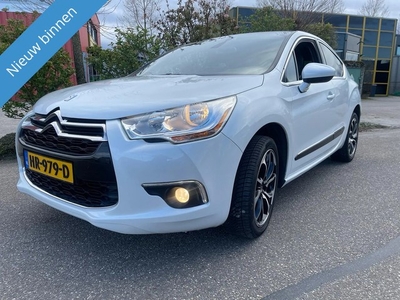 Citroen DS4 1.2 Pure Tech, Vol lederen bekleding, Airco