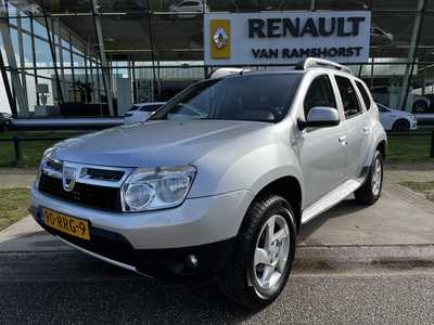 Dacia Duster 1.6 Lauréate / 2e eigenaar / Trekhaak / Elek Spiegels / Elek Ramen V / 16'' LMV /