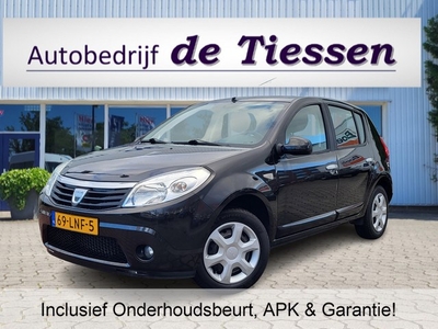 Dacia Sandero 1.2 Lauréate, VERKOCHT!! Rijklaar met beurt