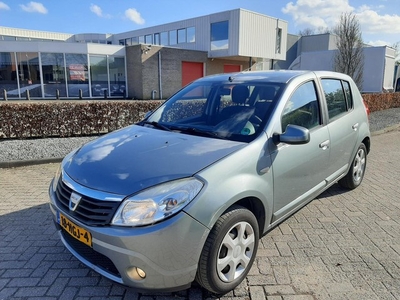 Dacia Sandero 1.6 Lauréate Airco