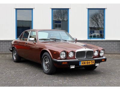 Daimler Sovereign 4.2 in Unieke conditie met unieke