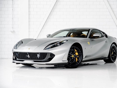 Ferrari 812 6.5 V12 Superfast l MATTE ALLUMINIO OPACO