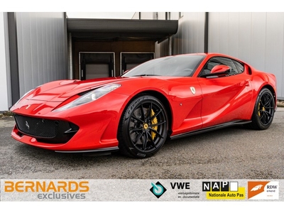 Ferrari 812 Superfast V12 - Rosso Corsa (bj 2019)