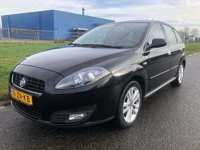 Fiat Croma 2.2 16V Corporate Automaat/Clima/Cruise/PDC