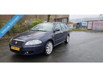 Fiat Croma 2.2-16V Emotion LEUKE AUTO ZO INGERUILD DUS ZO