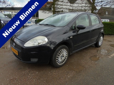 Fiat Grande Punto 1.4 Dynamic **APK t/m 1-2025** (bj 2006)