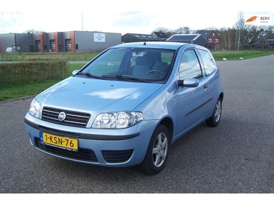 Fiat Punto 1.2 S / Airco/ afneembaar trekhaak