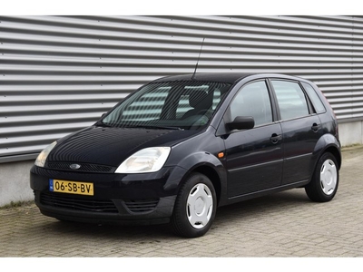 Ford Fiesta 1.3 Ambiente 5 Deurs Cd Apk Stuurbekrachtiging