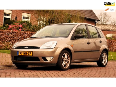 Ford Fiesta 1.4-16V Trend 5 DEURS AUTOMAAT AIRCO APK19