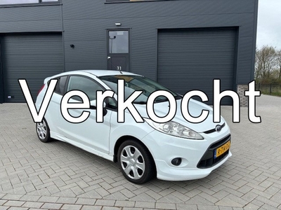 Ford Fiesta 1.4 Trend Airco/ PDC