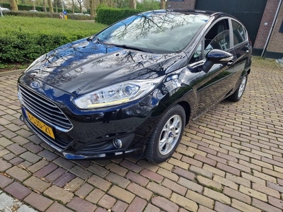 Ford Fiesta 1.6 TDCi Titanium, Clima,Led,159000km Nap!!