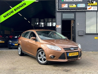 Ford Focus 1.0 EcoBoost Titanium/ Vol opties/ APK/ 5 deuren