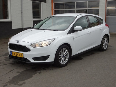 Ford Focus 1.0 Trend Airco, navigatie, cruise controle, parkeersensoren, enz.