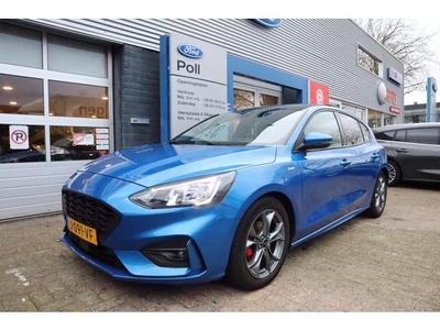 Ford Focus 125pk EcoB Hybrid ST Line X Panoramadak B&O