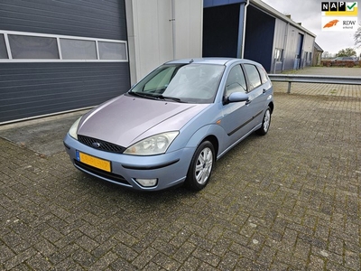 Ford Focus 1.6-16V Futura