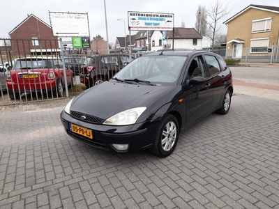 Ford Focus 1.6-16V Futura