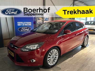 Ford Focus 1.6 EcoBoost First Edition 150PK | 4x nwe Banden| Stoelverwarm. | Trekhaak | verlaagd | Half leder etc...