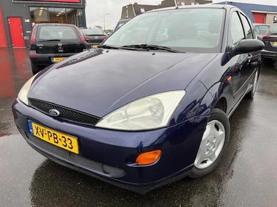 Ford Focus 1.6i 16V Trend 5DRS. Nwe.APK voor 650.- euro