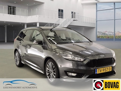 Ford Focus Wagon, 1.0 ST- line, 141 pk, dealer onderhouden.