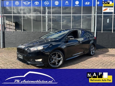 Ford Focus Wagon 1.0 ST-Line 140pk **Navi + Climate +