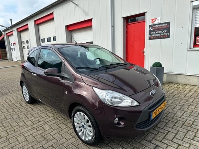 Ford Ka 1.2 Titanium AC 91.000KM Trekhaak 2011