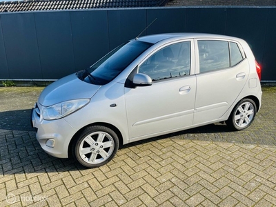 Hyundai i10 1.1 i-Motion Cool/Airco/Stoelverwarming/77000km