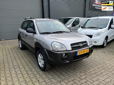 Hyundai Tucson 2.0i Active AIRCO