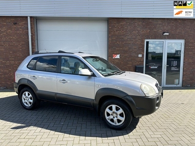 Hyundai Tucson 2.0i DynamicAIRCONIEUWE APKTREKHAAK