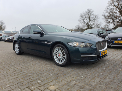 JAGUAR XE-SERIE 2.0 D Prestige Performance-Pack Aut. *NAVI-FULLMAP | CAMERA | ECC | JAGUAR-AUDIO | CRUISE | PDC*