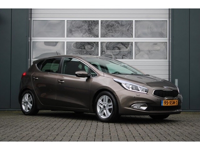 Kia Cee'd 1.6 GDI Super Pack Premium