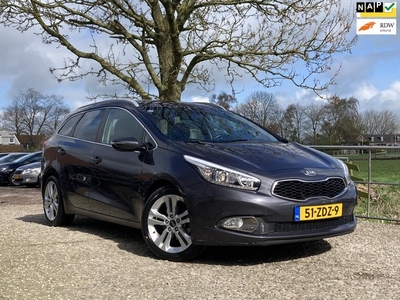 Kia Cee'd Sportswagon 1.6 GDI Plus Pack Cruise + Clima +