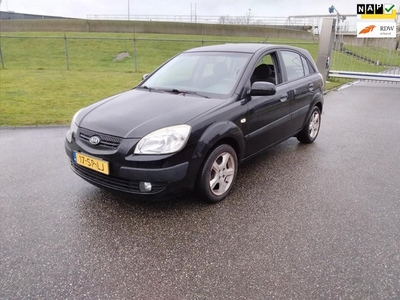 Kia Rio 1.4 L