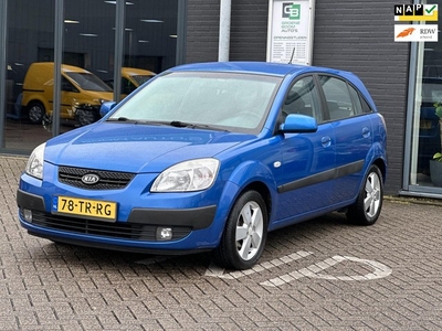 Kia Rio 1.6 CVVT X-ecutive /AIRCO/5-DRS/AUTOMAAT/NWE APK!!