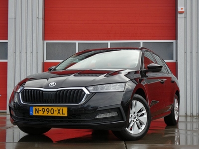 Škoda Octavia Combi 1.0 e-TSI Business Edition/ automaat/ zeer mooi!