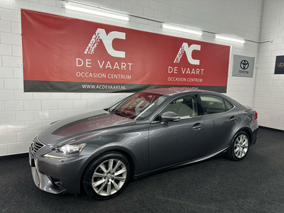 Lexus IS 300h First Edition - VERKOCHT!