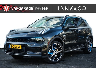 Lynk & Co 01 1.5 Plug-In Hybrid 262pk Panoramadak/