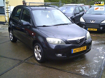 Mazda 2 1.4 Sportive airco elek pak nap apk