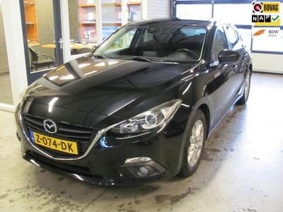 Mazda 3 2.0 TS+ Navi Stoelverwarming