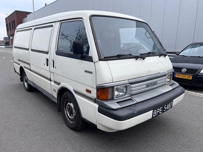 Mazda E-serie E-2200 2.2D lang 1995 (+31641468730)