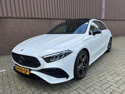 Mercedes-Benz A-klasse 180 AMG Line Pano Navi Camera