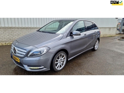 Mercedes-Benz B-klasse 200 Ambition