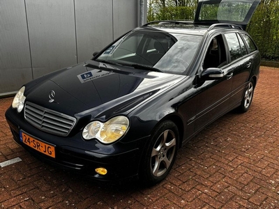 Mercedes-Benz C-klasse Combi 180 Facelift Trekhaak NLauto